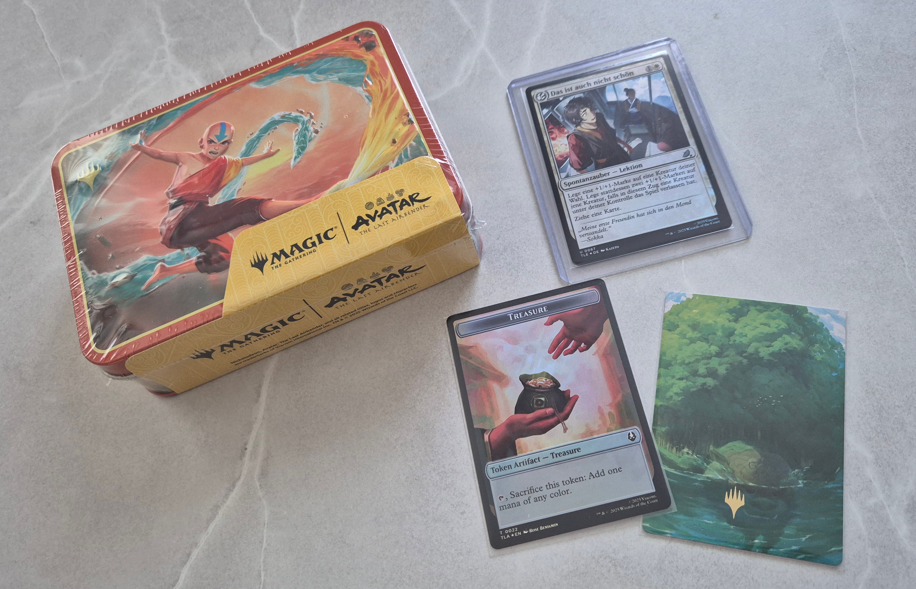 B&G token set tin; foil Treasure; Gold Sig lion turtle art; and a German-language TLE card
