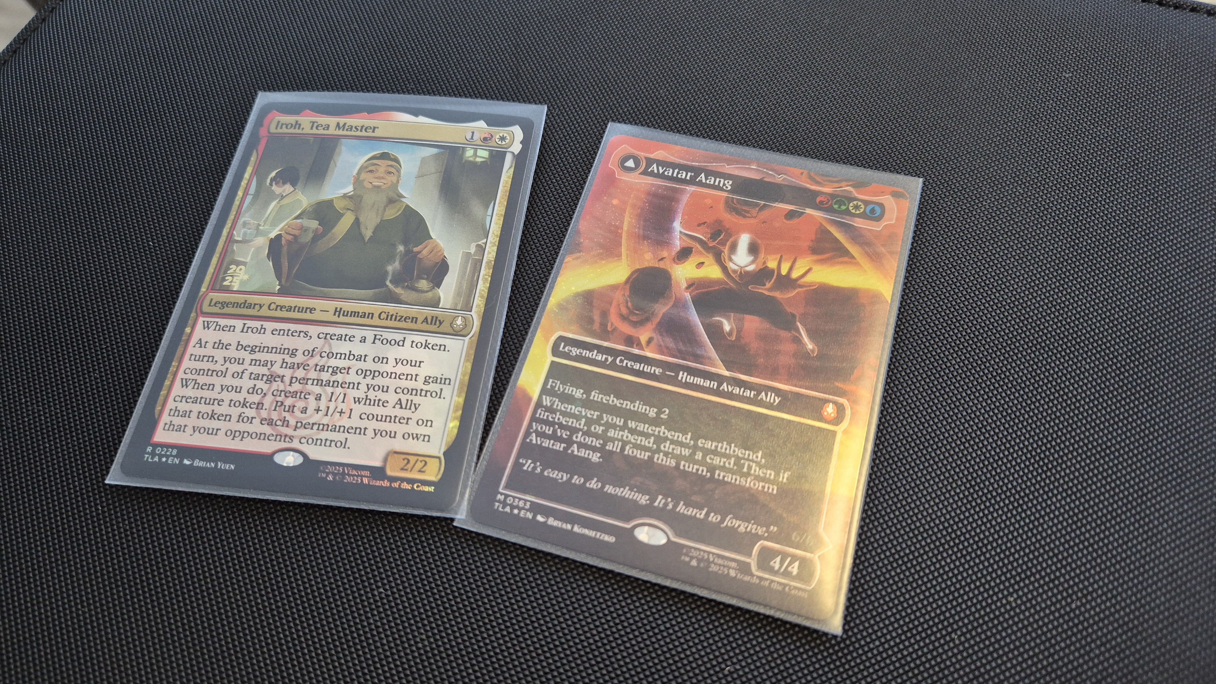 Raised Foil next to Iroh prerelease card